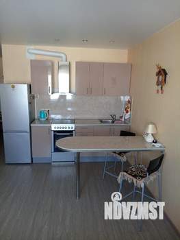 Студия квартира, посуточно, 30м2, 15/17 этаж