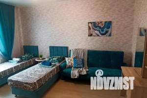 1-к квартира, посуточно, 35м2, 1/17 этаж