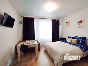 Студия квартира, посуточно, 30м2, 12/17 этаж