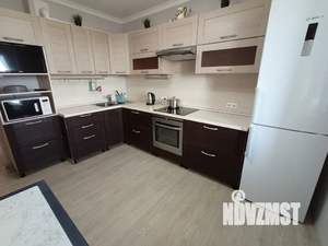 2-к квартира, посуточно, 65м2, 14/14 этаж