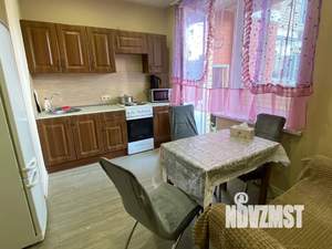 2-к квартира, посуточно, 65м2, 14/17 этаж