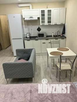 Студия квартира, посуточно, 28м2, 11/14 этаж