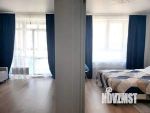 1-к квартира, посуточно, 35м2, 4/10 этаж