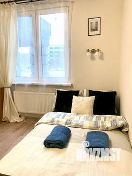 Студия квартира, посуточно, 18м2, 1/17 этаж