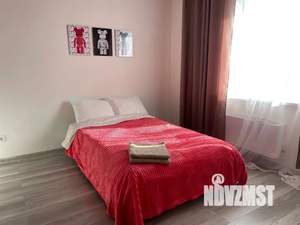 Студия квартира, посуточно, 24м2, 10/17 этаж