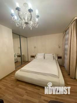 Студия квартира, посуточно, 20м2, 2/18 этаж