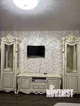 1-к квартира, посуточно, 38м2, 10/17 этаж