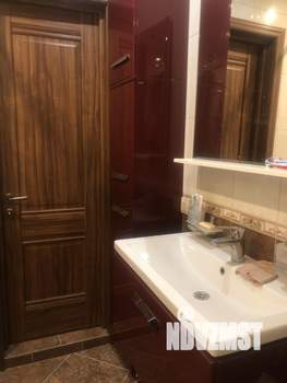 1-к квартира, посуточно, 38м2, 10/17 этаж