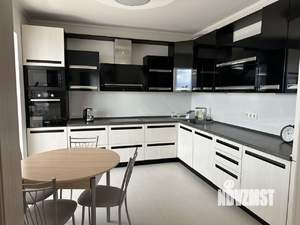 2-к квартира, на длительный срок, 79м2, 15/17 этаж