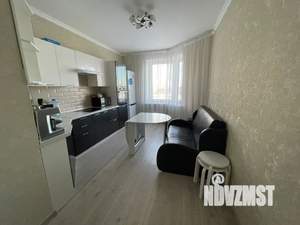 2-к квартира, посуточно, 60м2, 10/17 этаж