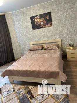 1-к квартира, посуточно, 38м2, 5/17 этаж
