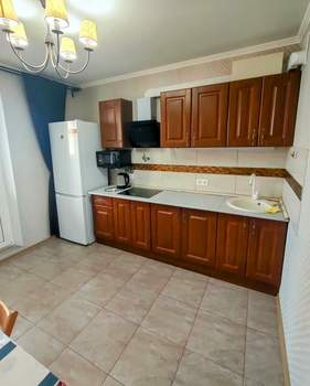 1-к квартира, на длительный срок, 44м2, 8/17 этаж