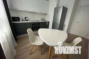 1-к квартира, посуточно, 35м2, 13/20 этаж