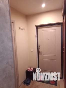 Студия квартира, посуточно, 27м2, 3/19 этаж