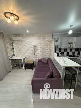 Студия квартира, посуточно, 228м2, 10/17 этаж