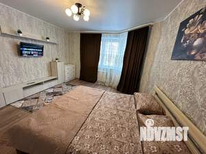 1-к квартира, посуточно, 38м2, 5/17 этаж