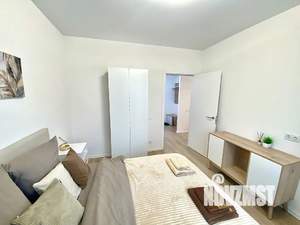 1-к квартира, посуточно, 40м2, 7/12 этаж