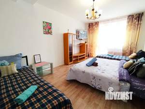 1-к квартира, посуточно, 42м2, 1/1 этаж