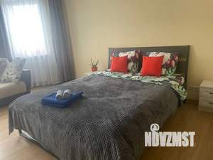 1-к квартира, посуточно, 42м2, 9/9 этаж