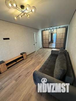 1-к квартира, посуточно, 38м2, 8/17 этаж