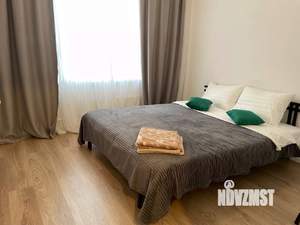 1-к квартира, посуточно, 37м2, 8/17 этаж