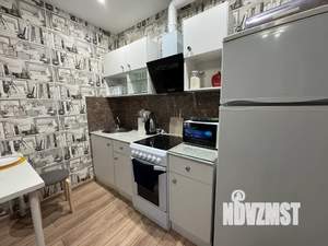 Студия квартира, посуточно, 25м2, 2/17 этаж