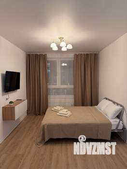 1-к квартира, посуточно, 38м2, 3/17 этаж