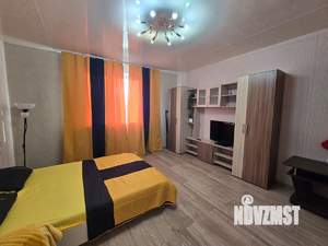 1-к квартира, посуточно, 35м2, 5/17 этаж