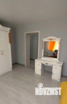 3-к квартира, на длительный срок, 100м2, 1/10 этаж