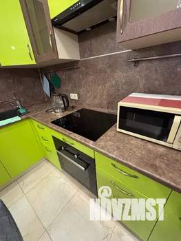 Студия квартира, посуточно, 28м2, 12/17 этаж