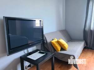 Студия квартира, посуточно, 28м2, 5/17 этаж