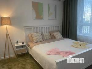 Студия квартира, посуточно, 26м2, 15/17 этаж