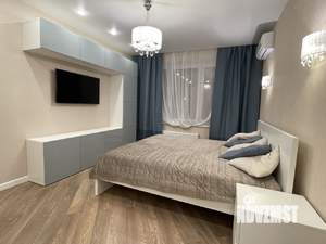 1-к квартира, посуточно, 42м2, 3/10 этаж