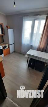 Студия квартира, посуточно, 32м2, 11/15 этаж