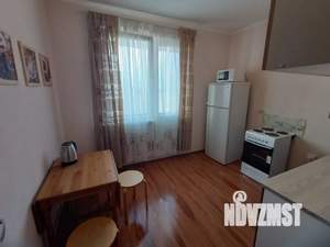 1-к квартира, посуточно, 38м2, 14/17 этаж