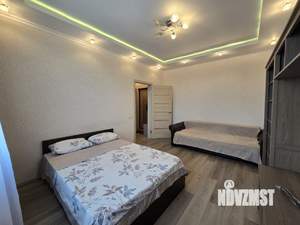 1-к квартира, посуточно, 38м2, 8/17 этаж