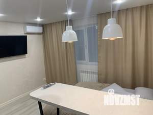 Студия квартира, посуточно, 28м2, 12/17 этаж