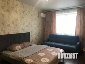 1-к квартира, посуточно, 38м2, 1/1 этаж