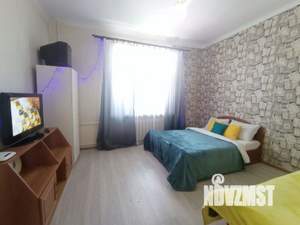 2-к квартира, посуточно, 50м2, 1/1 этаж