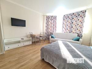 Студия квартира, посуточно, 28м2, 9/17 этаж