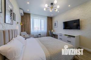 1-к квартира, посуточно, 43м2, 8/12 этаж