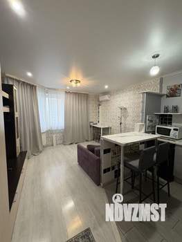 Студия квартира, посуточно, 28м2, 10/17 этаж