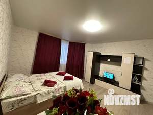 Студия квартира, посуточно, 27м2, 3/17 этаж