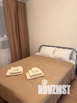 1-к квартира, посуточно, 38м2, 3/17 этаж