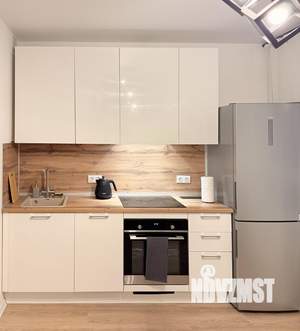 1-к квартира, посуточно, 38м2, 3/17 этаж