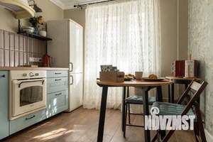 1-к квартира, посуточно, 40м2, 4/10 этаж