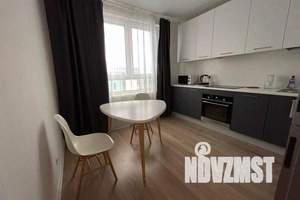 1-к квартира, посуточно, 35м2, 13/20 этаж