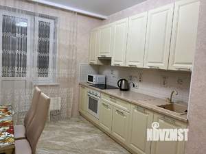 2-к квартира, посуточно, 56м2, 7/17 этаж