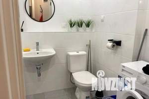 1-к квартира, посуточно, 37м2, 8/17 этаж