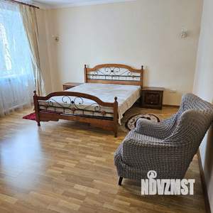 2-к квартира, на длительный срок, 72м2, 2/10 этаж